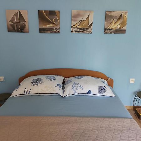 Apartment Tonci Rab Town Exteriér fotografie